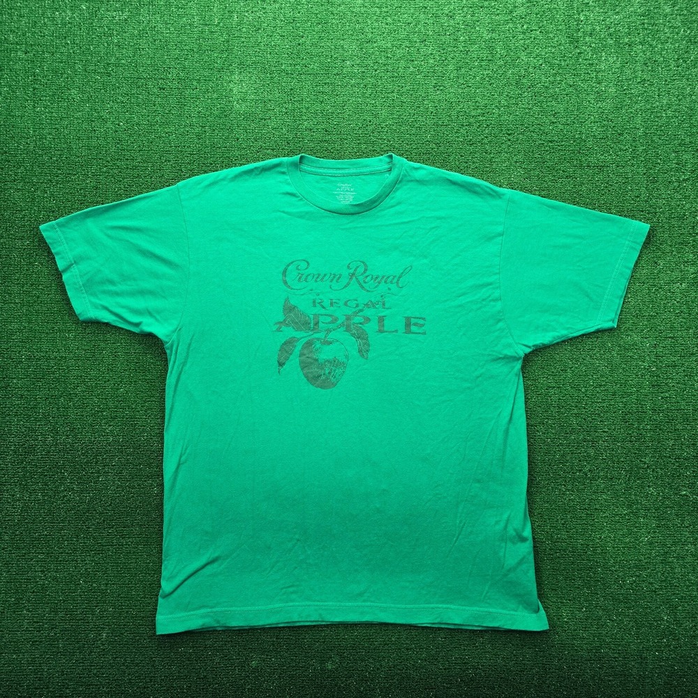 Crown Royal Regal Apple Whiskey Tshirt Mens XL Green Graphic Tee Bar Wear Casual